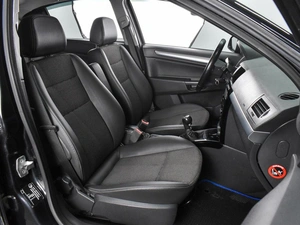 Седан Opel Astra 2012 года, 545000 рублей, Воронеж