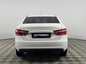 Седан ВАЗ (LADA) Vesta 2018 года, 796200 рублей, Казань