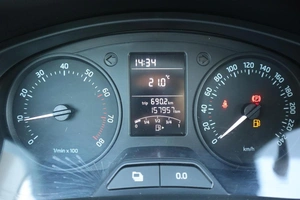 Хэтчбек Skoda Rapid 2015 года, 820000 рублей, Мирное