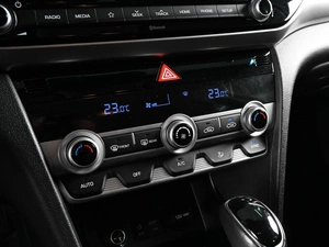 Седан Hyundai Elantra 2020 года, 1815000 рублей, Ростов-на-Дону