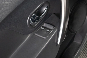 Хетчбэк Renault Sandero 2017 года, 819000 рублей, Сургут