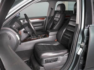 Внедорожник Volkswagen Touareg 2006 года, 1177000 рублей, Минеральные Воды