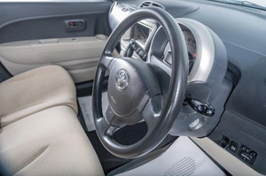 Хетчбэк Toyota Passo 2009 года, 599000 рублей, Томск