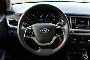 Седан Hyundai Solaris 2022 года, 2005000 рублей, Ярославль