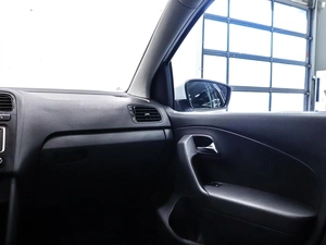 Седан Volkswagen Polo 2014 года, 905000 рублей, Красноярск