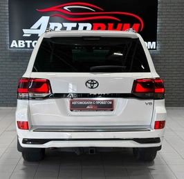 Внедорожник Toyota Land Cruiser 2010 года, 3400000 рублей, Красноярск