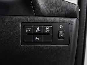 Хетчбэк Mazda Axela 2019 года, 1699000 рублей, Тюмень