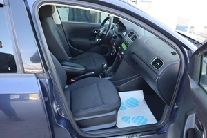 Седан Volkswagen Polo 2012 года, 870000 рублей, Мирное