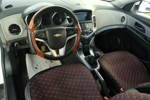 Седан Chevrolet Cruze 2012 года, 889000 рублей, Омск