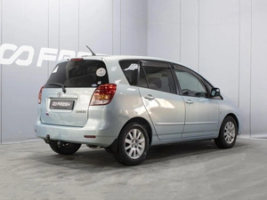 Минивэн Toyota Corolla Spacio 2003 года, 620000 рублей, Омск