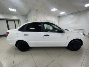 Седан ВАЗ (LADA) Granta 2018 года, 690000 рублей, Ачинск