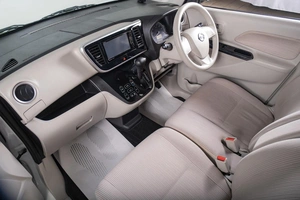 Хетчбэк Nissan Dayz Roox 2016 года, 999000 рублей, Томск