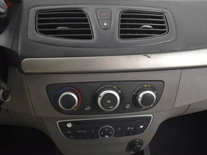 Хетчбэк Renault Megane 2012 года, 399900 рублей, Казань