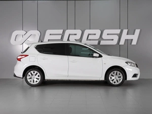 Хетчбэк Nissan Tiida 2015 года, 1069000 рублей, Красный Пахарь