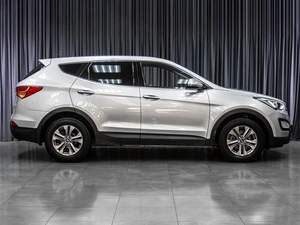 Внедорожник Hyundai Santa Fe 2015 года, 1749000 рублей, Тюмень