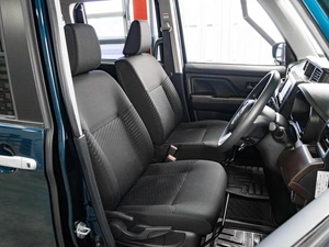 Минивэн Toyota Roomy 2020 года, 1719000 рублей, Тюмень