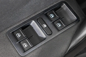 Седан Volkswagen Polo 2015 года, 1149000 рублей, Барнаул