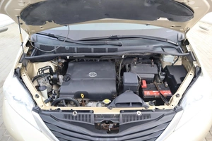 Минивэн Toyota Sienna 2011 года, 2000000 рублей, Обнинск