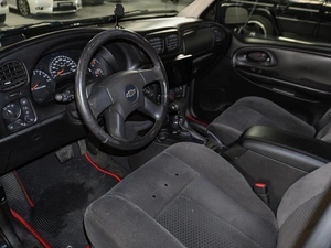 Внедорожник Chevrolet TrailBlazer 2008 года, 740000 рублей, Санкт-Петербург