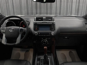 Внедорожник Toyota Land Cruiser Prado 2014 года, 3379000 рублей, Красноярск