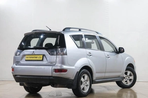 Внедорожник Mitsubishi Outlander 2011 года, 1099000 рублей, Новокузнецк