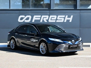 Седан Toyota Camry 2018 года, 2414000 рублей, Кирилловка