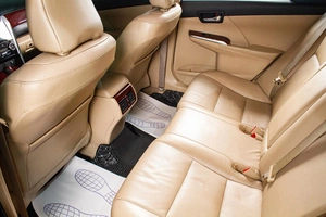 Седан Toyota Camry 2013 года, 1599000 рублей, Сургут
