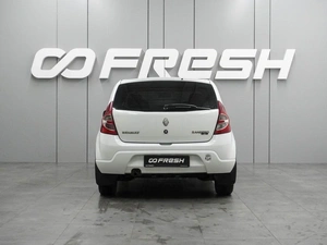 Хетчбэк Renault Sandero 2011 года, 539000 рублей, Воронеж