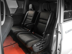 Минивэн Nissan Serena 2018 года, 2489000 рублей, Тюмень