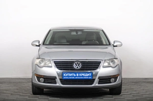 Седан Volkswagen Passat 2008 года, 679000 рублей, Томск