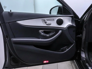 Седан Mercedes-benz E-класс 2021 года, 4400000 рублей, Красноярск