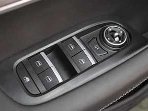 Внедорожник Chery Tiggo 7 Pro Max 2023 года, 2070000 рублей, Омск