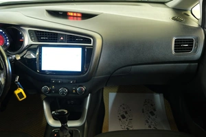 Универсал Kia Ceed 2016 года, 1359000 рублей, Омск