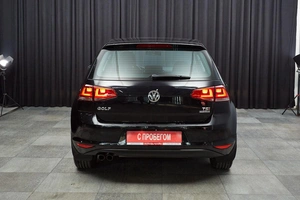 Хетчбэк Volkswagen Golf 2013 года, 1149000 рублей, Красноярск