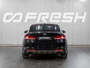 Седан Kia Optima 2017 года, 2099000 рублей, Сургут