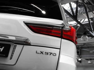 Внедорожник Lexus LX 2019 года, 9000000 рублей, Тюмень