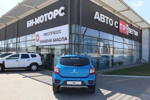 Хэтчбек Renault Sandero 2018 года, 1070000 рублей, Мирное