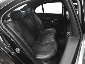 Седан Mercedes-benz E-класс 2018 года, 3125000 рублей, Ставрополь