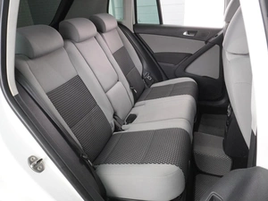 Внедорожник Volkswagen Tiguan 2010 года, 999000 рублей, Воронеж