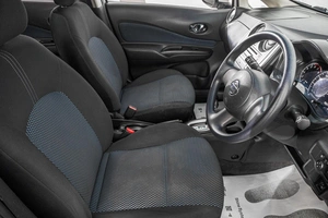 Хетчбэк Nissan Note 2013 года, 859000 рублей, Барнаул