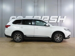 Внедорожник Mitsubishi Outlander 2017 года, 2149000 рублей, Воронеж