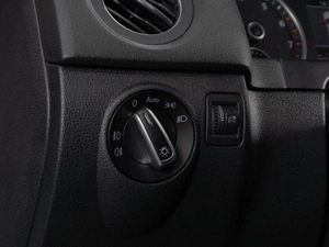 Внедорожник Volkswagen Tiguan 2012 года, 1400000 рублей, Тюмень