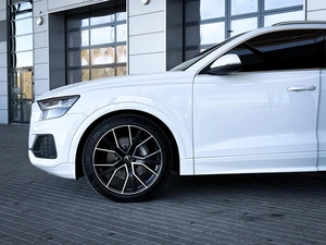 Внедорожник Audi Q8 2022 года, 6390000 рублей, Уфа