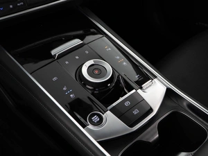 Внедорожник Kia Sportage 2024 года, 3867077 рублей, Москва