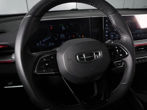 Внедорожник Geely Coolray 2024 года, 1919000 рублей, Минеральные Воды