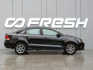 Седан Volkswagen Polo 2013 года, 698000 рублей, Краснодар