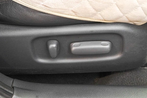 Седан Toyota Avensis 2004 года, 1019000 рублей, Барнаул