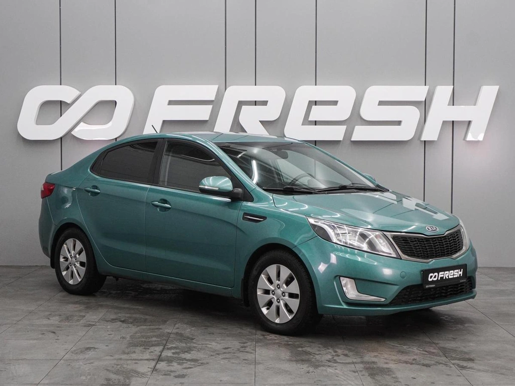 Седан Kia Rio 2012 года, 869000 рублей, Воронеж