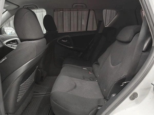 Внедорожник Toyota RAV4 2010 года, 1365000 рублей, Красноярск