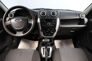 Седан ВАЗ (LADA) Granta 2017 года, 799000 рублей, Новосибирск